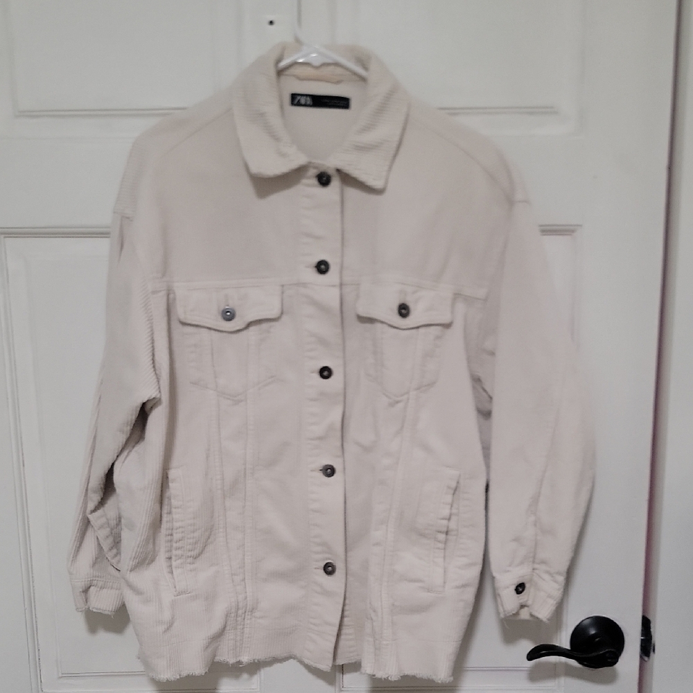 Zara Women's Cream Jean Jacket With Pockets